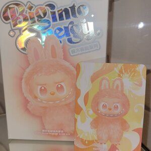 Pop Mart Big Into Energy Labubu (HAPPINESS)